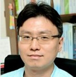Photo of Dr. Woo-Ram Lee